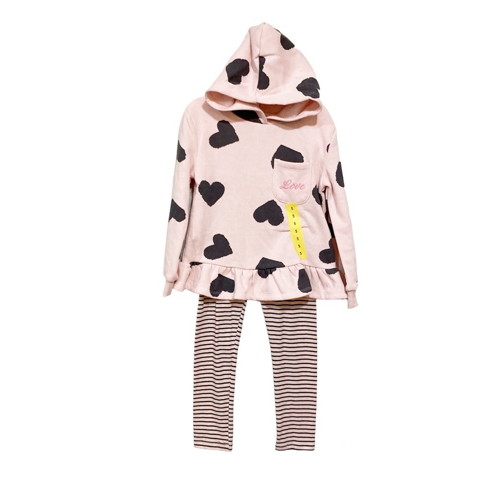 NWOT Kids Headquarters outfit
